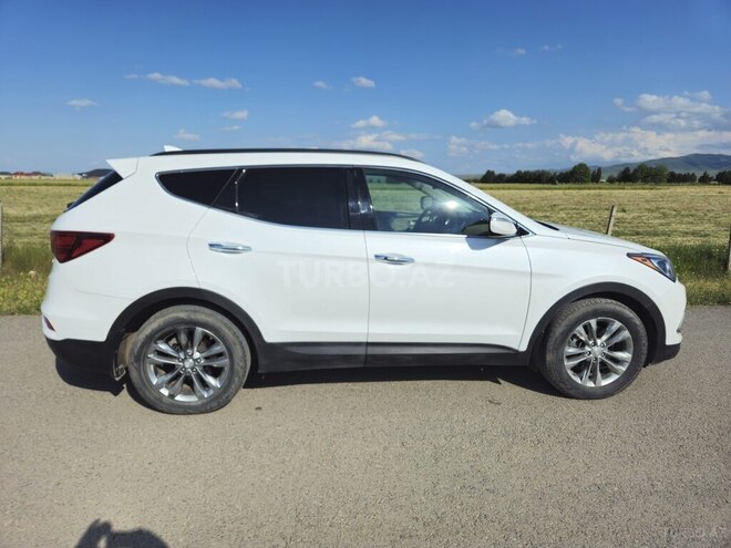 Hyundai Santa Fe-9