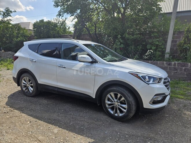 Hyundai Santa Fe-18