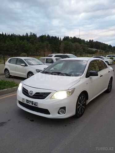 Toyota Corolla-1