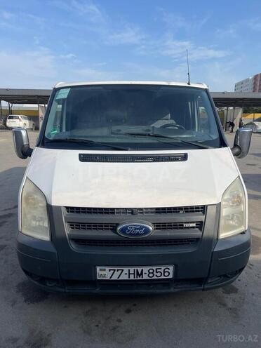 Ford Transit-1
