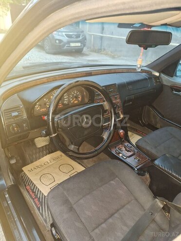 Mercedes C 200-4