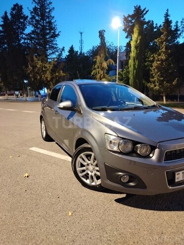 Chevrolet Aveo-2