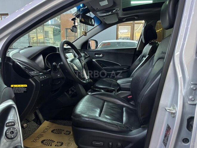 Hyundai Santa Fe-16