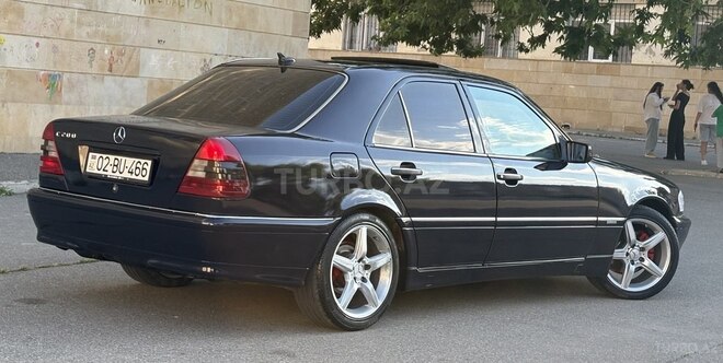 Mercedes C 180-5