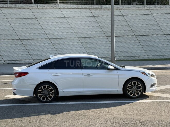 Hyundai Sonata-8