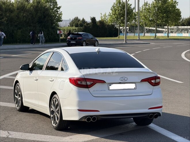 Hyundai Sonata-6