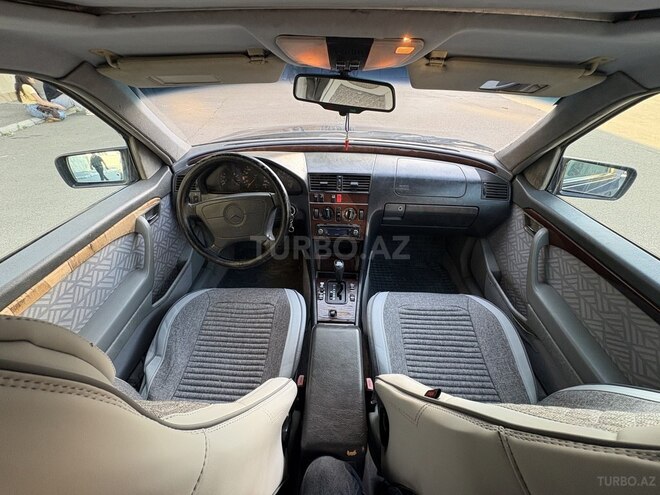 Mercedes C 180-8