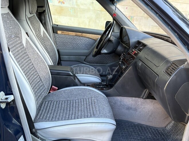 Mercedes C 180-9
