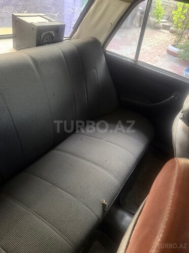 LADA (VAZ) 2106-7