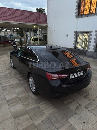 Chevrolet Malibu-8