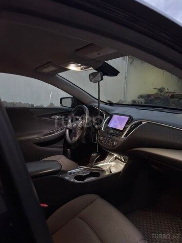Chevrolet Malibu-7