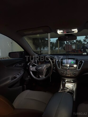 Chevrolet Malibu-5