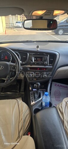 Kia Optima-5