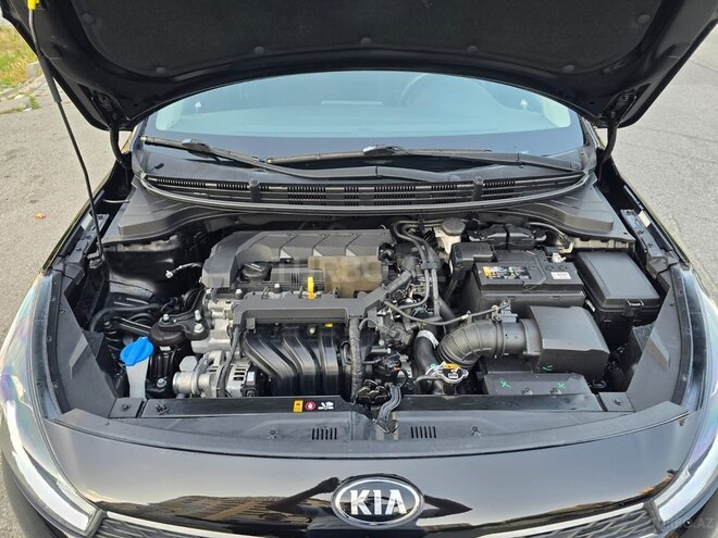 Kia Rio-16