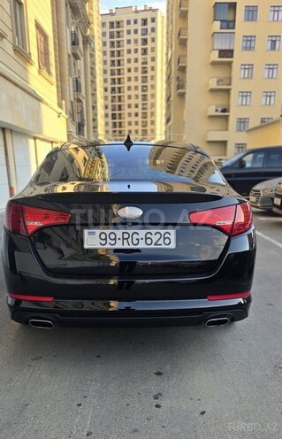 Kia Optima-3