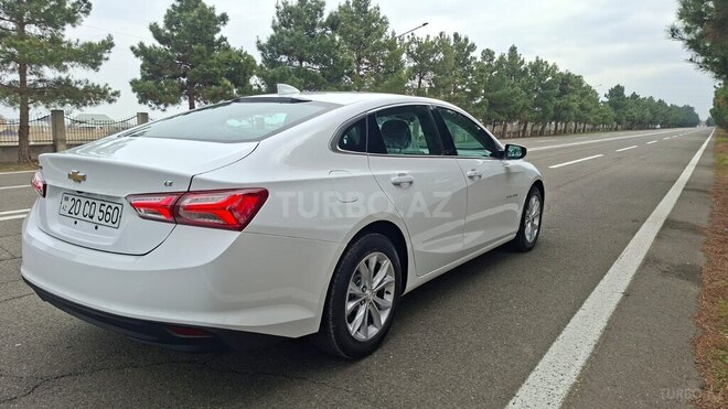 Chevrolet Malibu-2