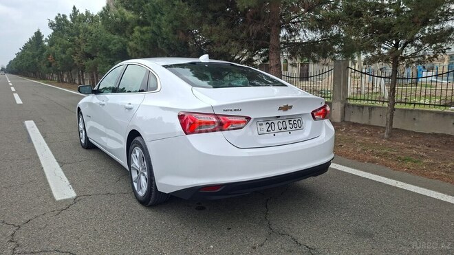 Chevrolet Malibu-7