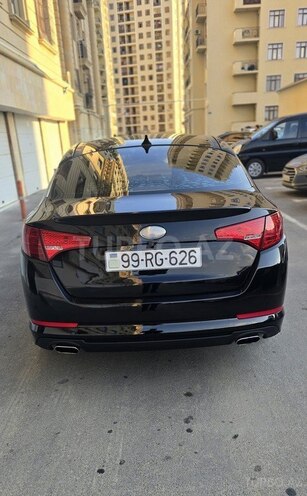 Kia Optima-4