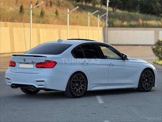 BMW 330-10