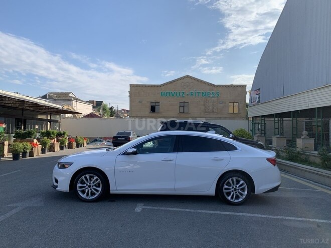 Chevrolet Malibu-5