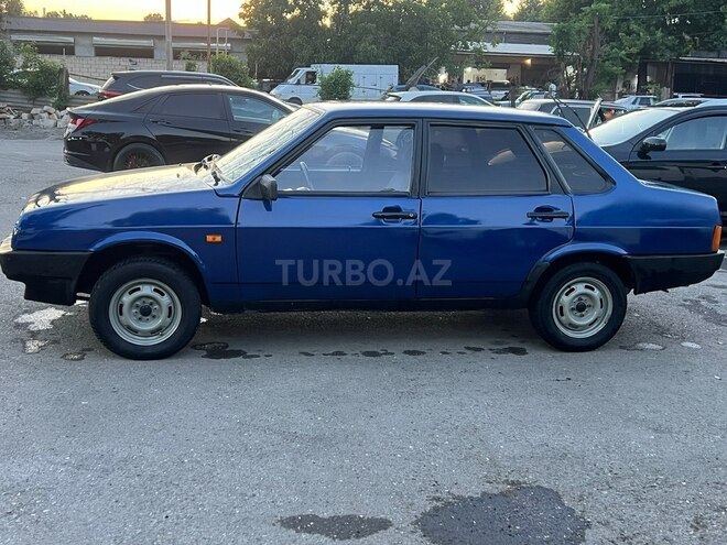 LADA (VAZ) 21099-4