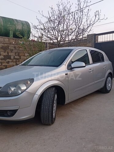 Opel Astra-4
