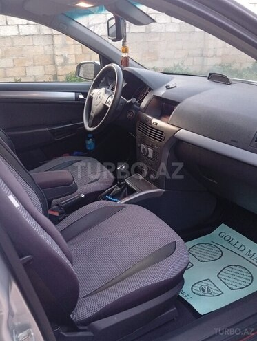 Opel Astra-7