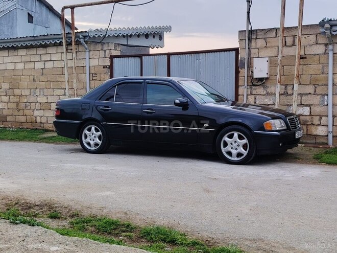 Mercedes C 180-6