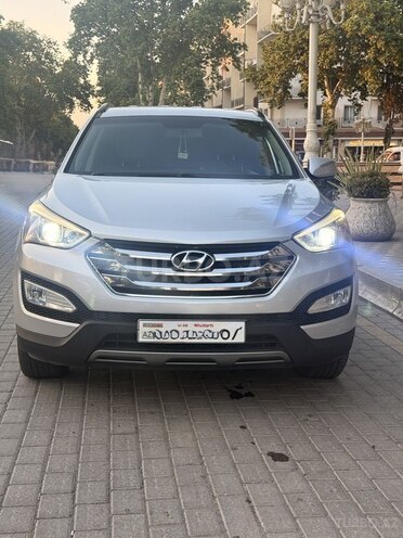 Hyundai Santa Fe-1