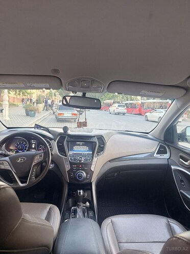 Hyundai Santa Fe-3