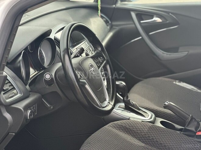 Opel Astra-8