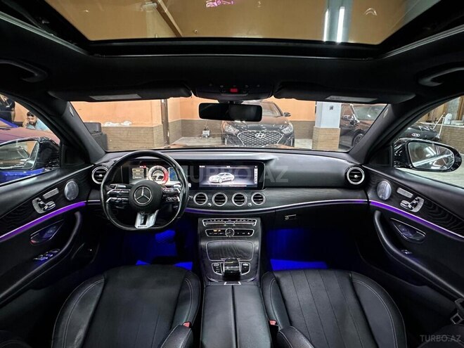 Mercedes E 300-4