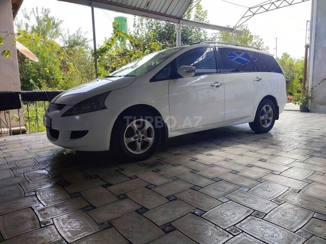 Mitsubishi Grandis-13