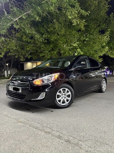 Hyundai Accent-1