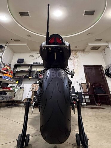 Suzuki GSX-R 1000-3