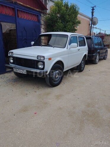 LADA (VAZ) Niva-1