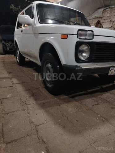 LADA (VAZ) Niva-3