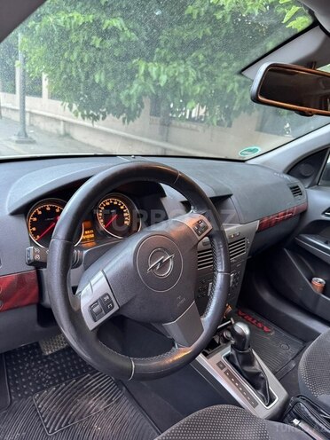 Opel Astra-7