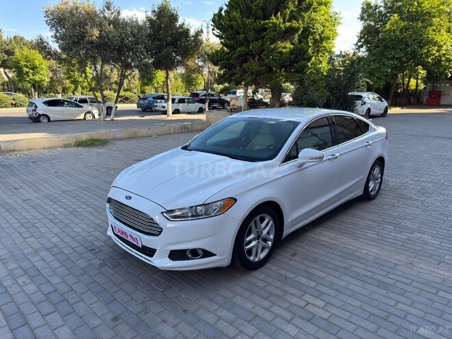 Ford Fusion (North America)-4