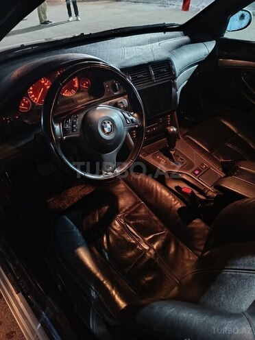BMW 525-7