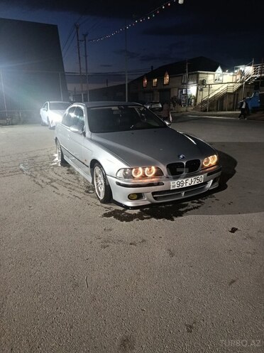 BMW 525-5