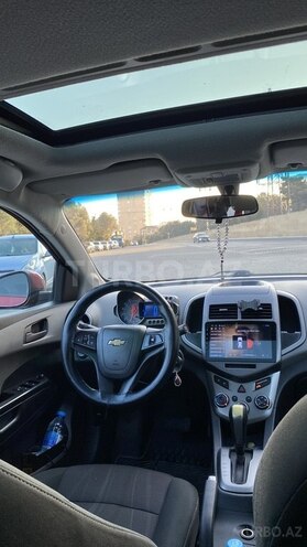 Chevrolet Aveo-6