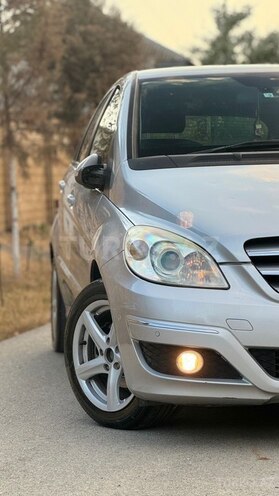 Mercedes B 170-6
