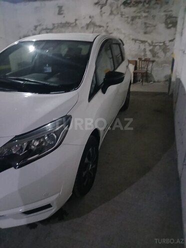 Nissan Note-5