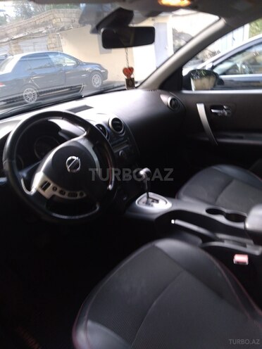 Nissan Qashqai-10