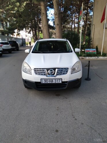 Nissan Qashqai-1