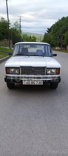 LADA (VAZ) 2107-1