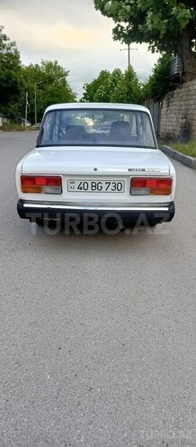 LADA (VAZ) 2107-2