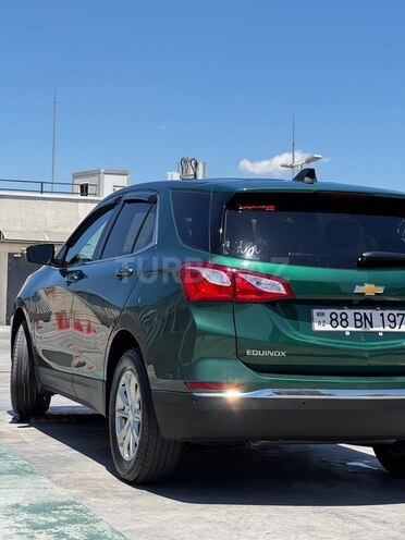 Chevrolet Equinox-8