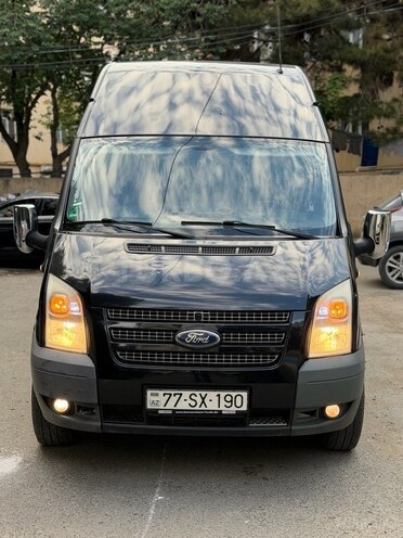 Ford Transit-1